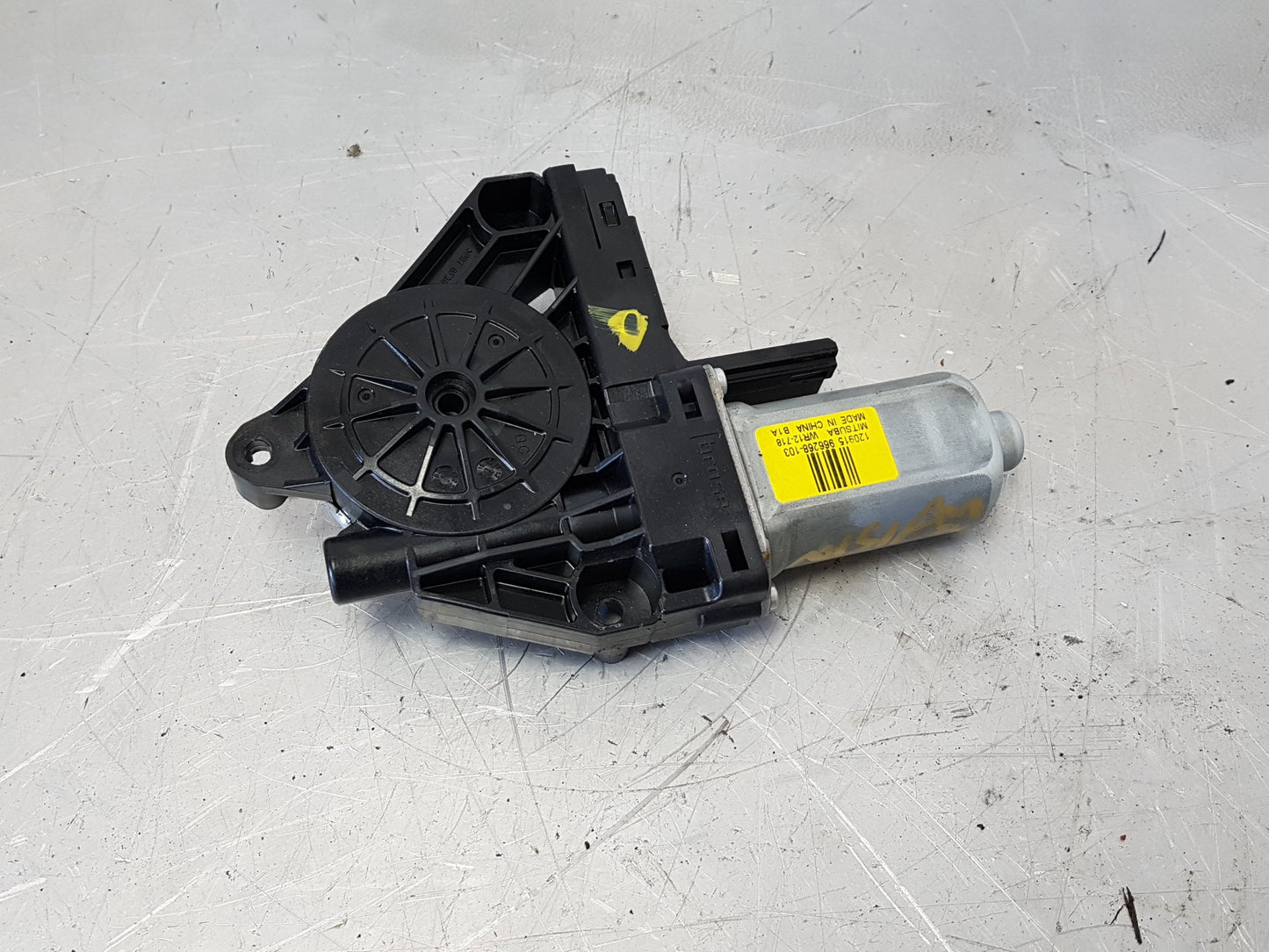 2010 - 2015 Volvo S60 Saloon WINDOW REG MOTOR (PASSENGER SIDE FRONT) 120915 966268-103