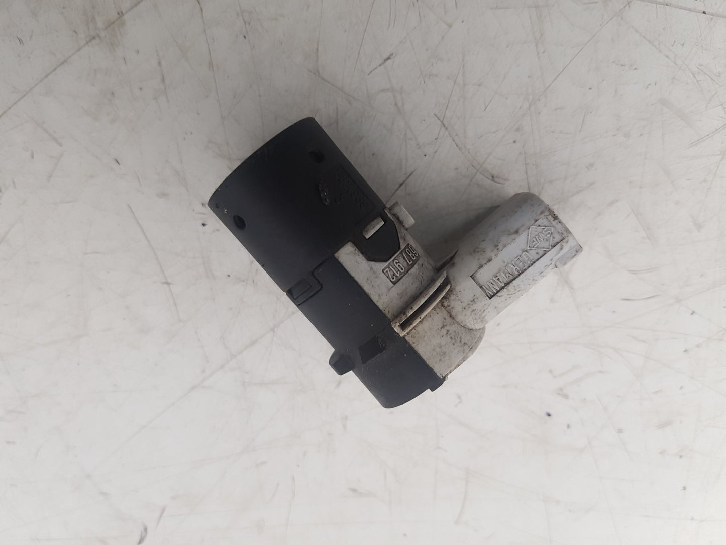 2003 - 2006 Volvo XC90 Estate Rear Parking Sensor 30668100