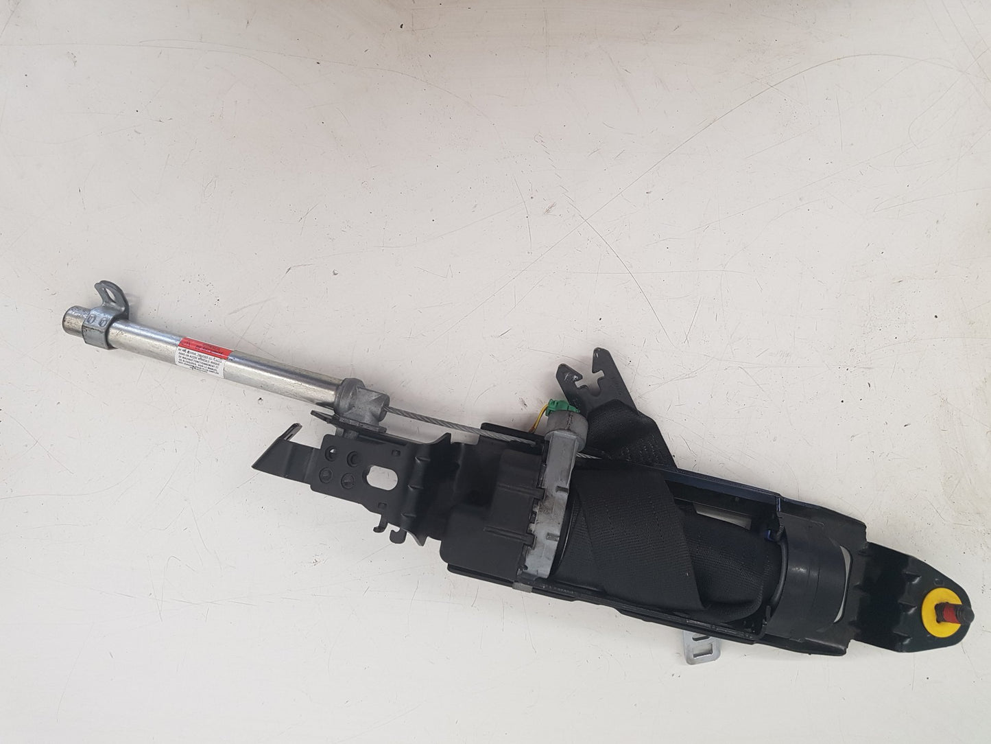 2011 - 2015 Volvo XC60 Estate Left Front Seat Belt 39817380