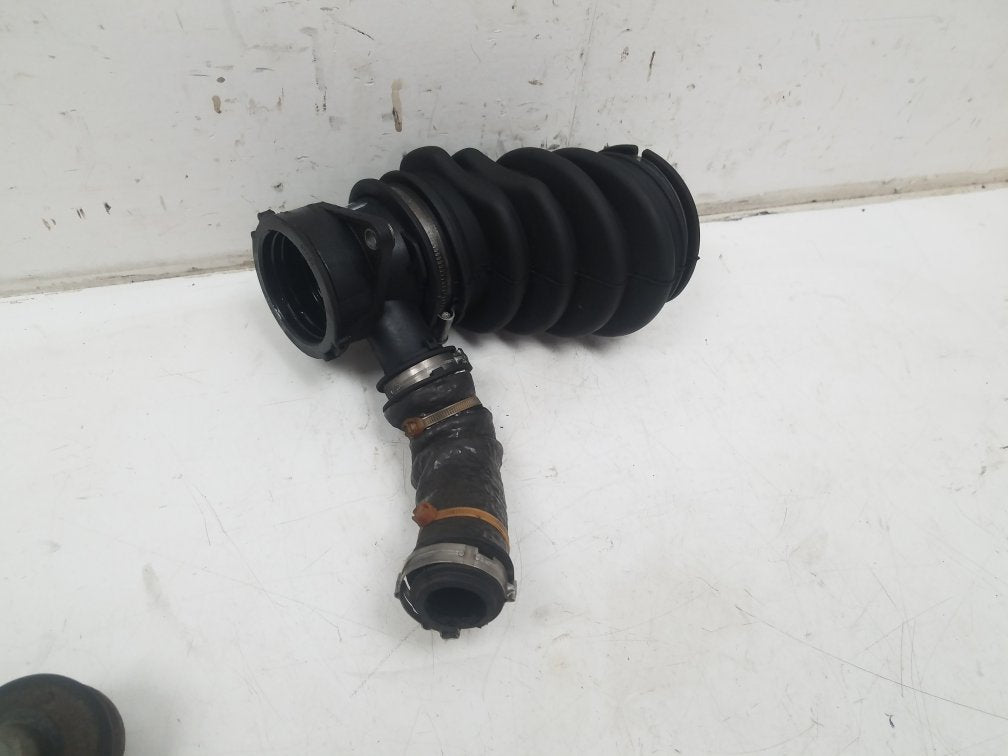 2012-2019 Volvo V40 1.6 D2 Diesel Intake Hose AV61-6C784-AE