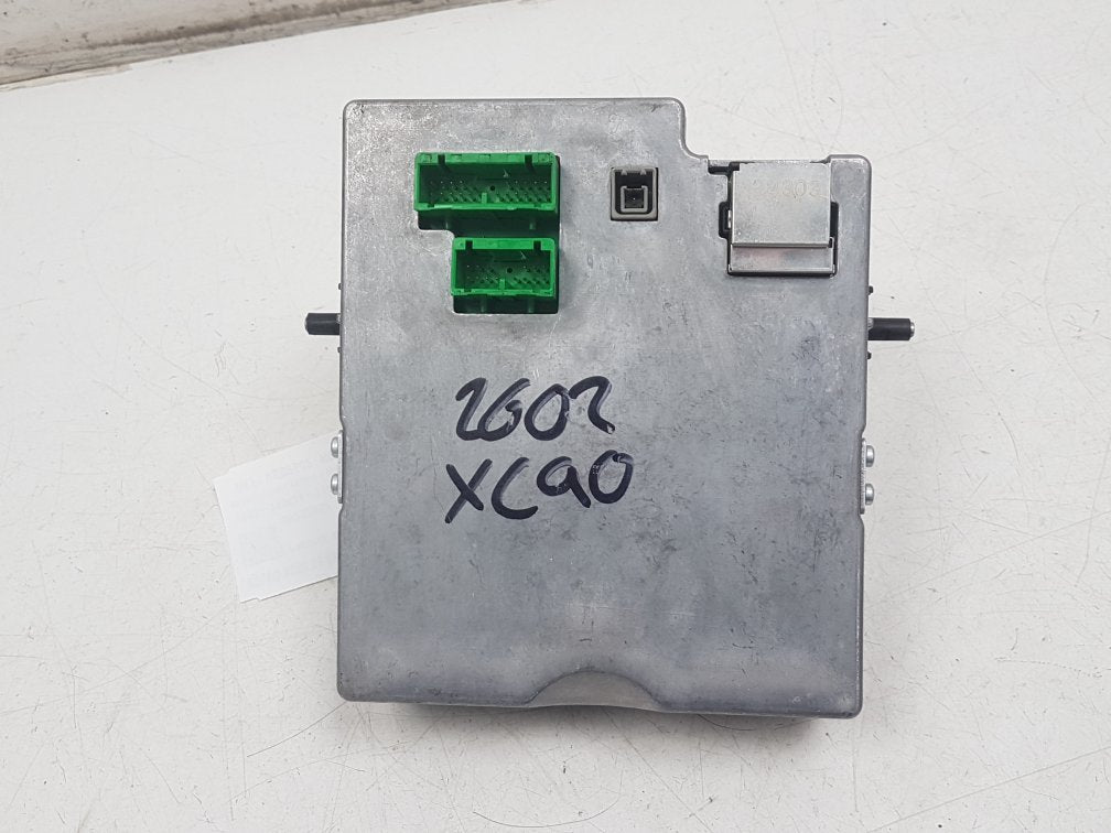 2002 - 2006 Volvo XC90 Estate PHONE CONTROL MODULE 30732652