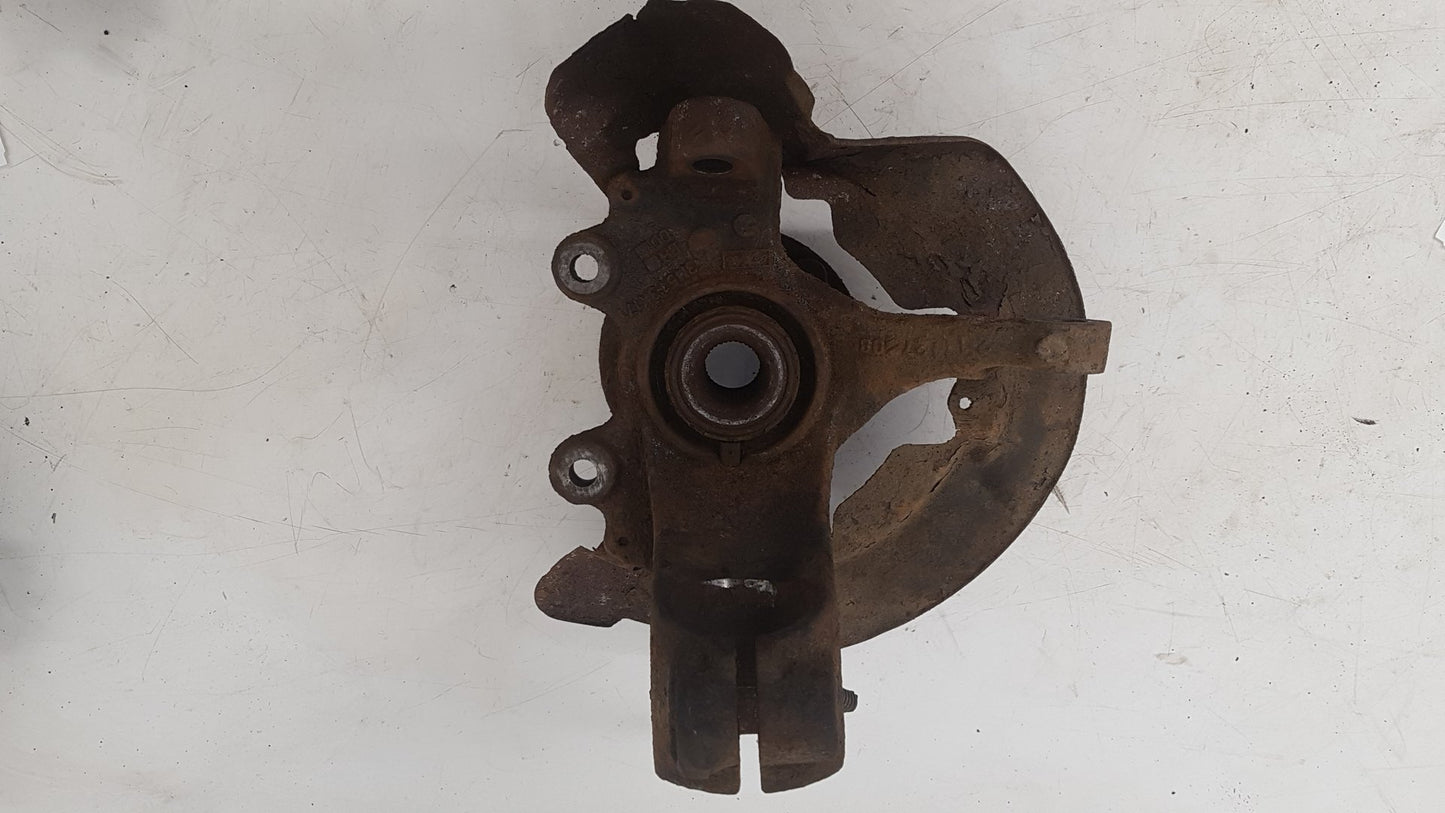 2006 - 2010 Volvo V50 Estate Left Front Hub Assembly 3M513K171
