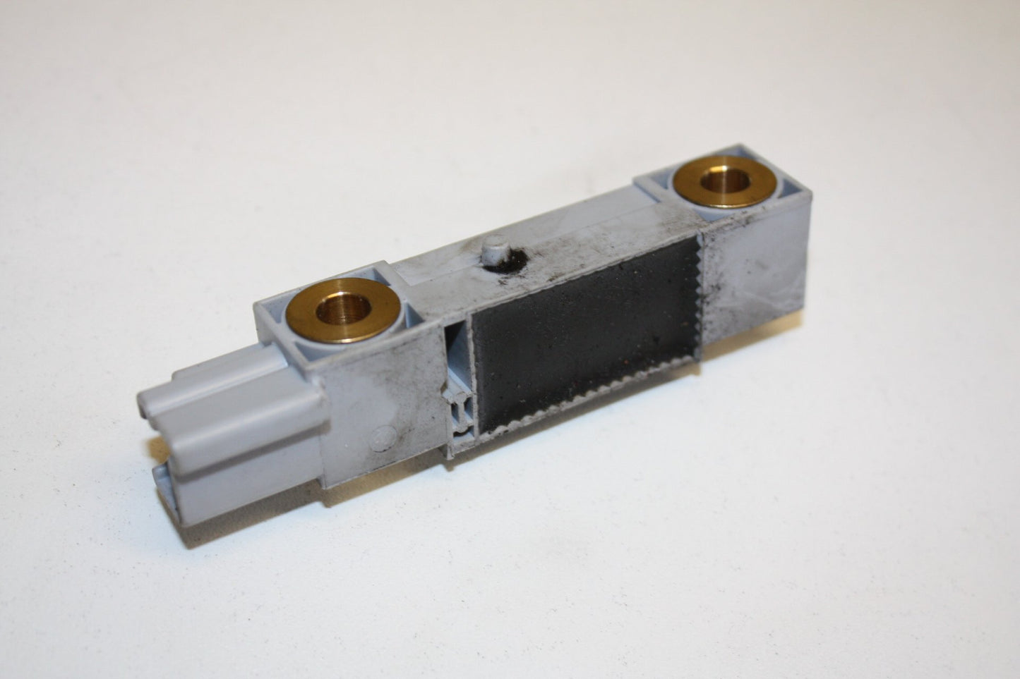 2000 - 2007 Volvo S60 Crash Sensor 9452777