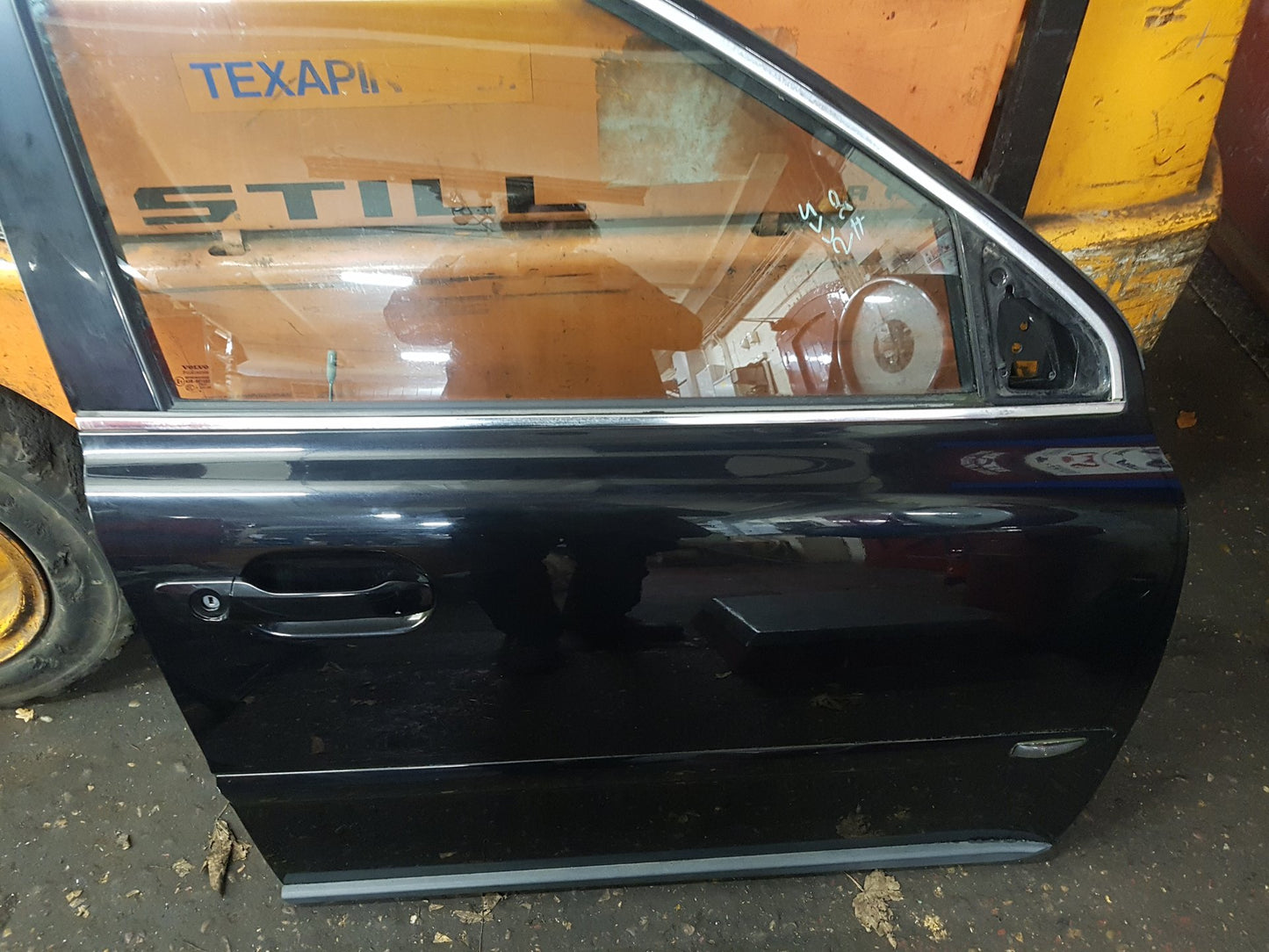 2002 - 2015 Volvo XC90 Estate DOOR - BARE (FRONT DRIVER SIDE) 31385357