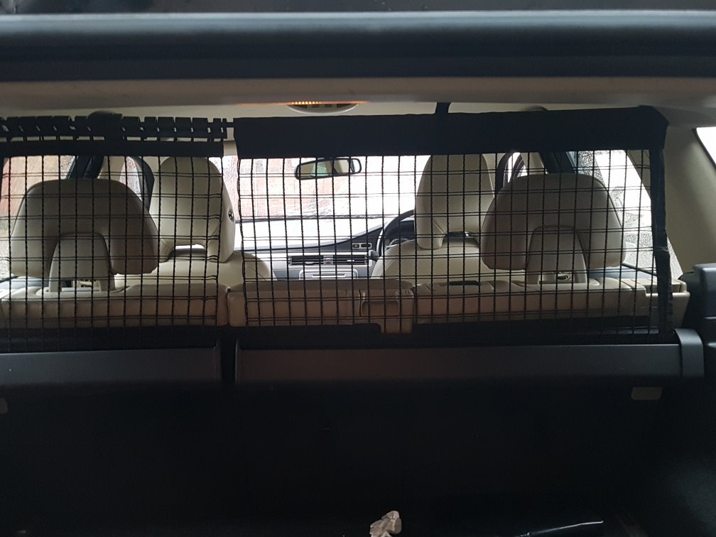 2010 - 2015 Volvo V70 Estate CARGO NET