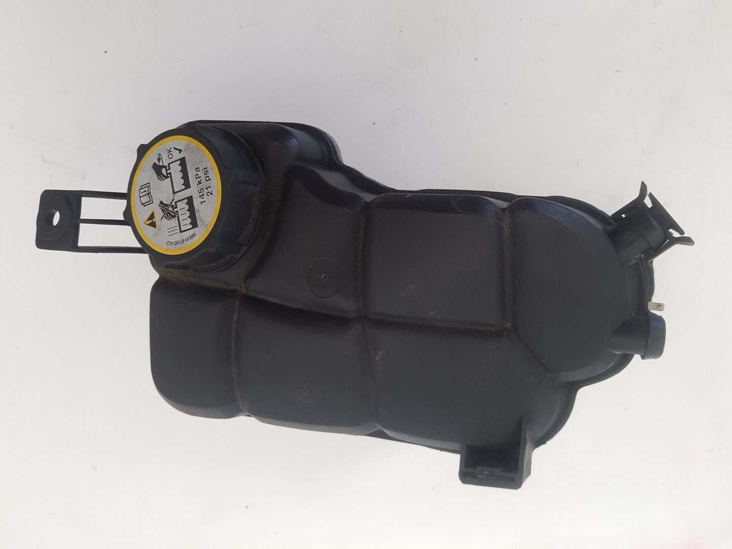 2012 - 2016 Volvo XC70 Estate Radiator Pressure Bottle 6G91-8K218-D2L4A