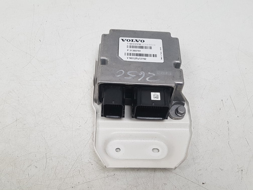 2012 - 2016 Volvo V40 Hatchback PEDESTRIAN AIRBAG SG ECU CONTROL UNIT 31360791