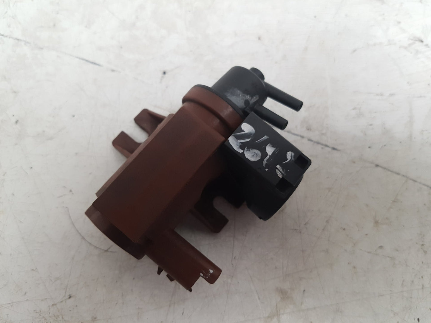 2006 - 2012 Volvo C70 Convertible TURBO BOOST CONTROLLER 6G9Q-9E882-CA