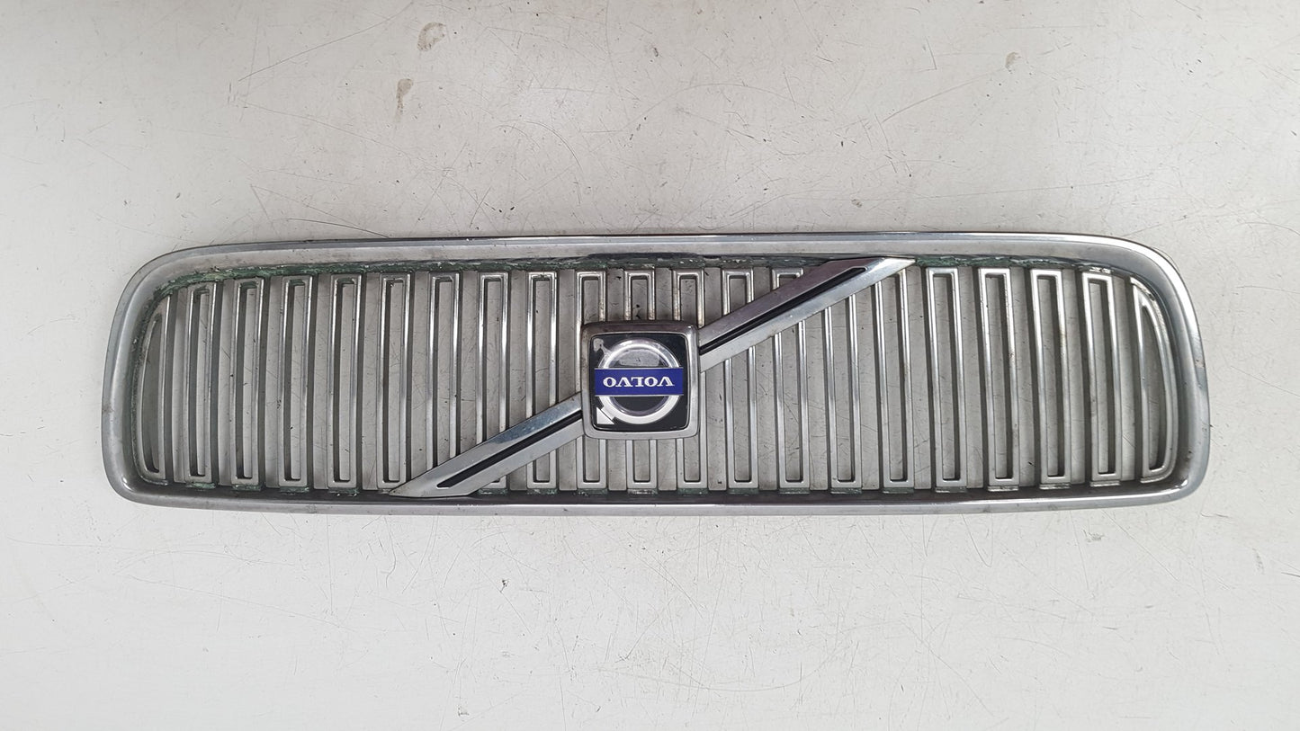 2005 - 2008 Volvo V70 Estate FRONT GRILL 08693346