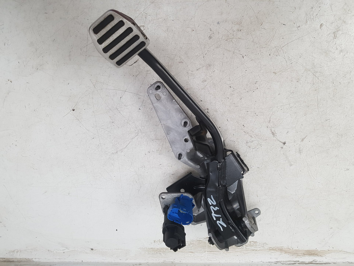 2013 - 2015 Volvo V60 Estate Brake Pedal 31290373
