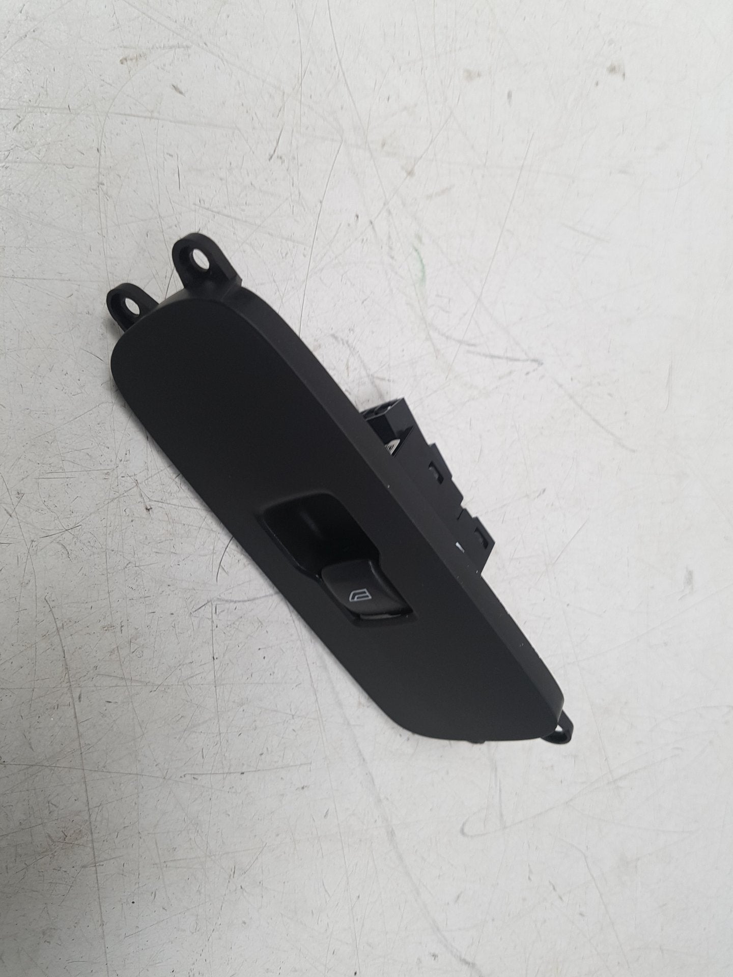 2010 - 2017 Volvo XC60 Estate Left Front Window Switch 31394850