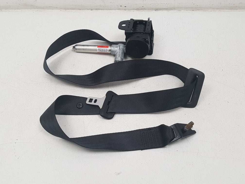 2006 - 2009 Volvo S80 Saloon Right Rear Seat belt 8639764