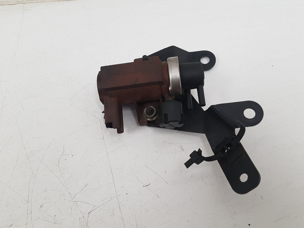 2001 - 2004 Volvo S40 Saloon TURBO BOOST CONTROLLER PA66 GF35