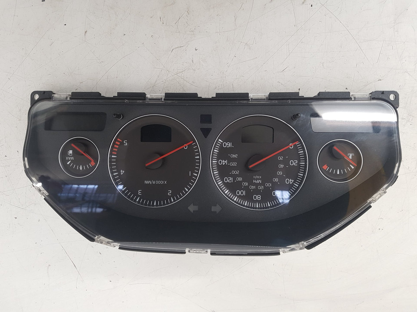 2000 - 2007 Volvo XC70 Estate Instrument Cluster 30746112