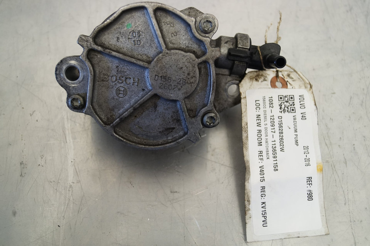 2012 - 2017 Volvo V40 Hatchback Vacuum/Air Pump D1562B2602W
