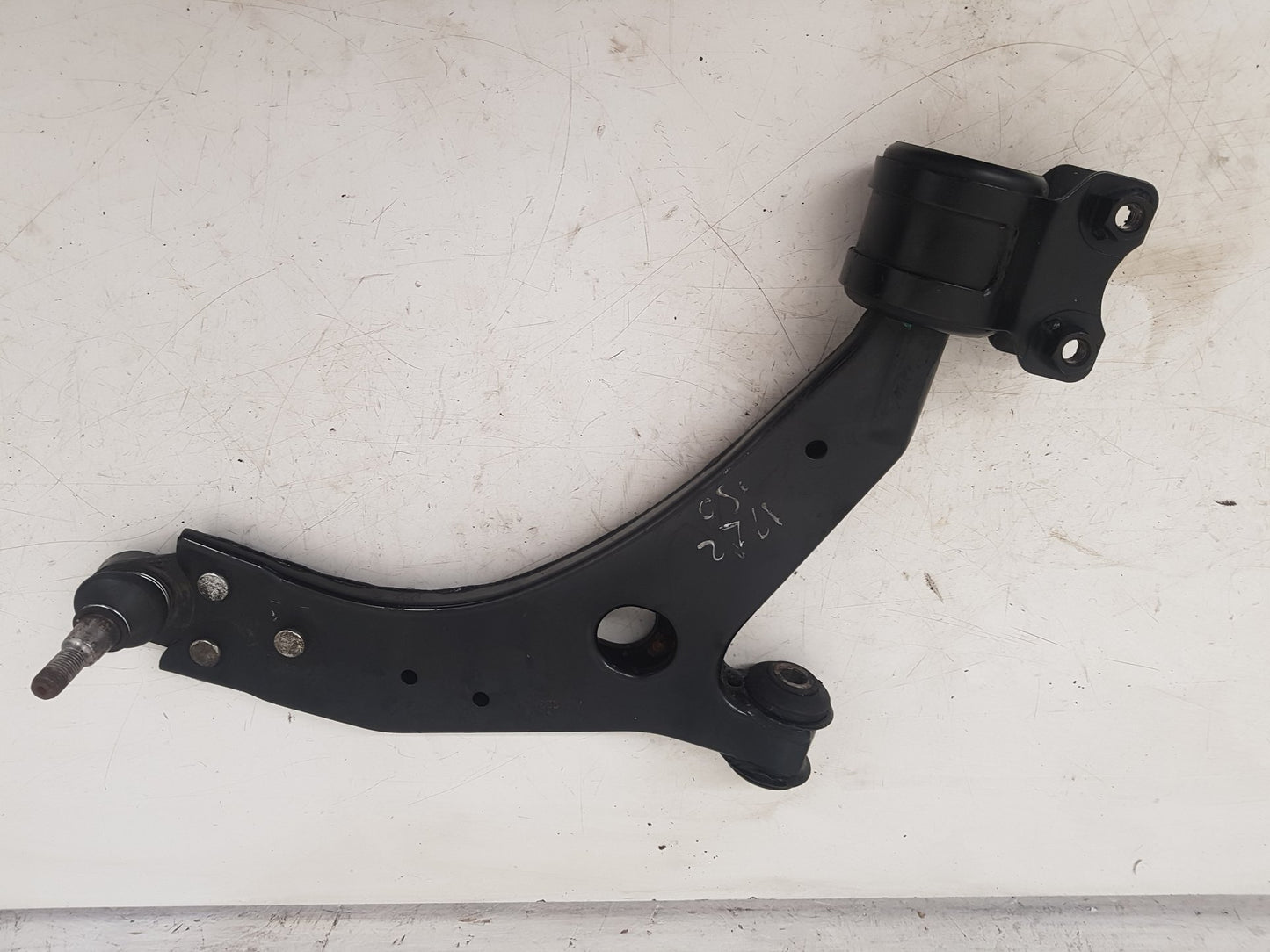 Volvo C70 Right Front Lower Control Arm Right Front 2006-2010 ASA2235 12M Wty
