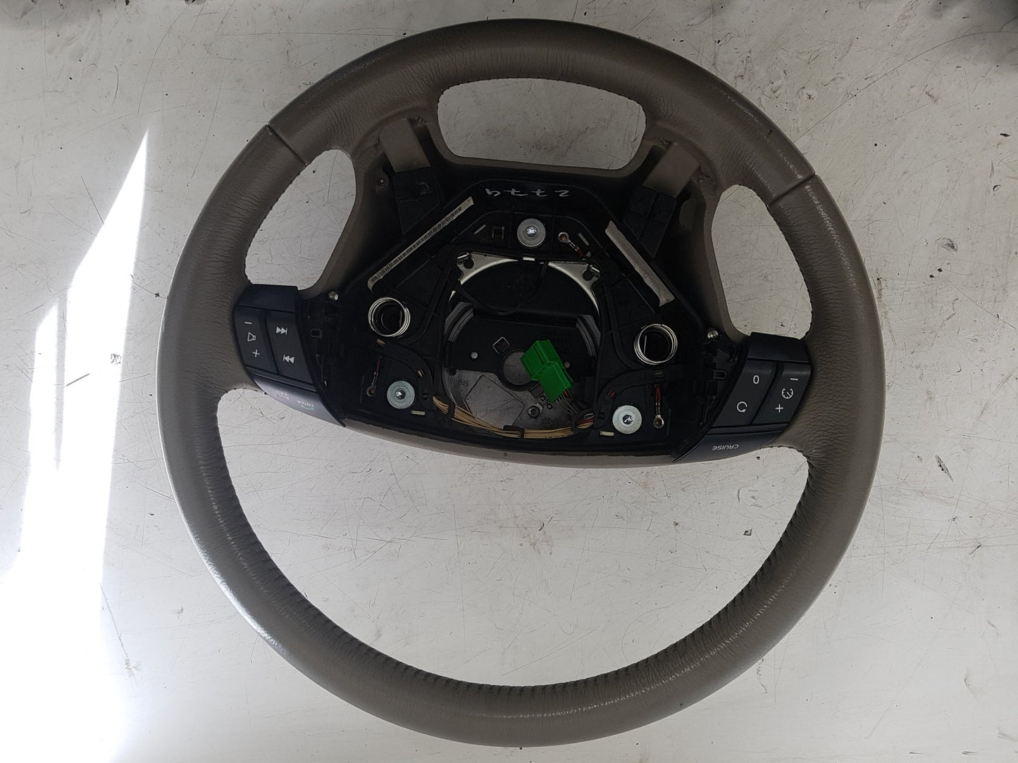 2002 - 2006 Volvo XC90 Estate Steering Wheel 8666891