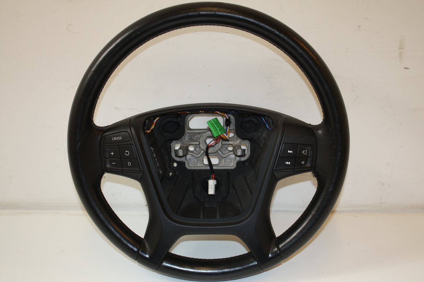 2008 - 2010 Volvo V70 Steering Wheel 31271093