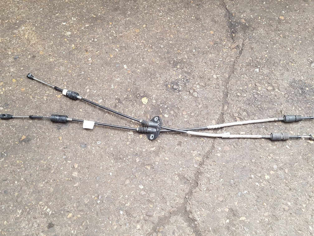 2012 - 2017 Volvo V40 Hatchback Gear Shifter Cable Set 4YTA017CECDA