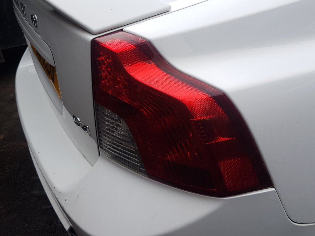 2005 - 2012 Volvo S40 Saloon Right Taillight 31214607