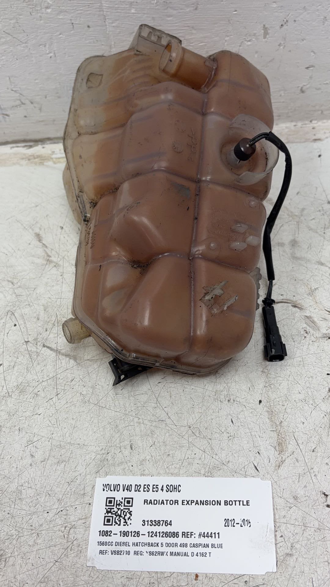 2013 - 2016 Volvo V40 III 525 Hatchback Radiator Pressure Bottle 31338764