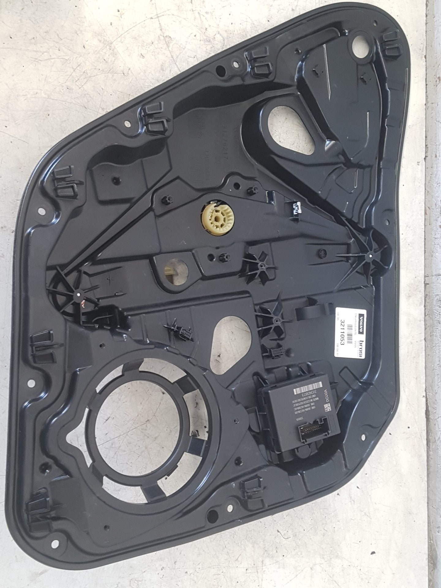 2015 Volvo V40 525, 526 Hatchback Left Rear Door Regulator 31276217