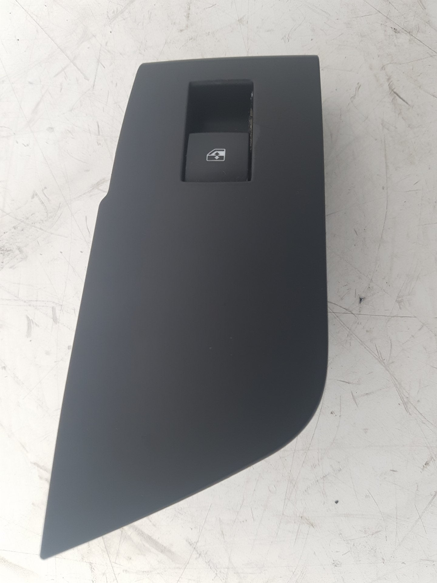 2010 - 2012 Saab 9-5 Saloon Left Front Window Switch 13307906