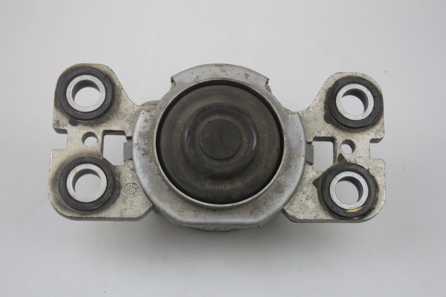 2010 - 2015 Volvo S60 Left Engine Mount 8G9N7M121AA00