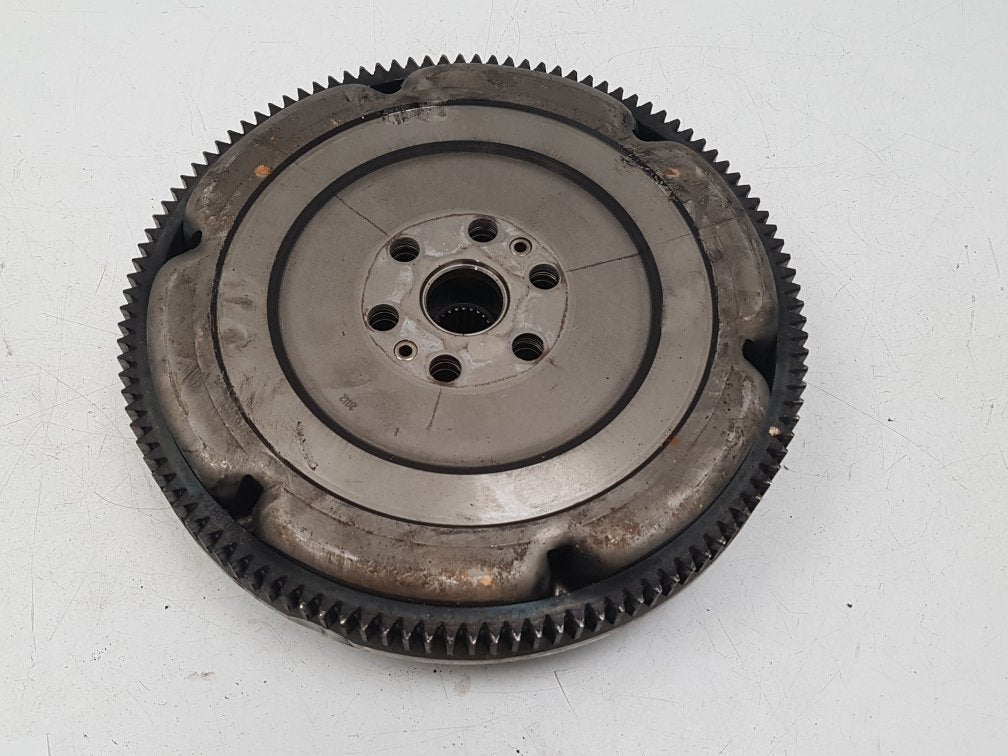 2006 - 2012 Volvo C30 Hatchback CLUTCH 8M517563AC