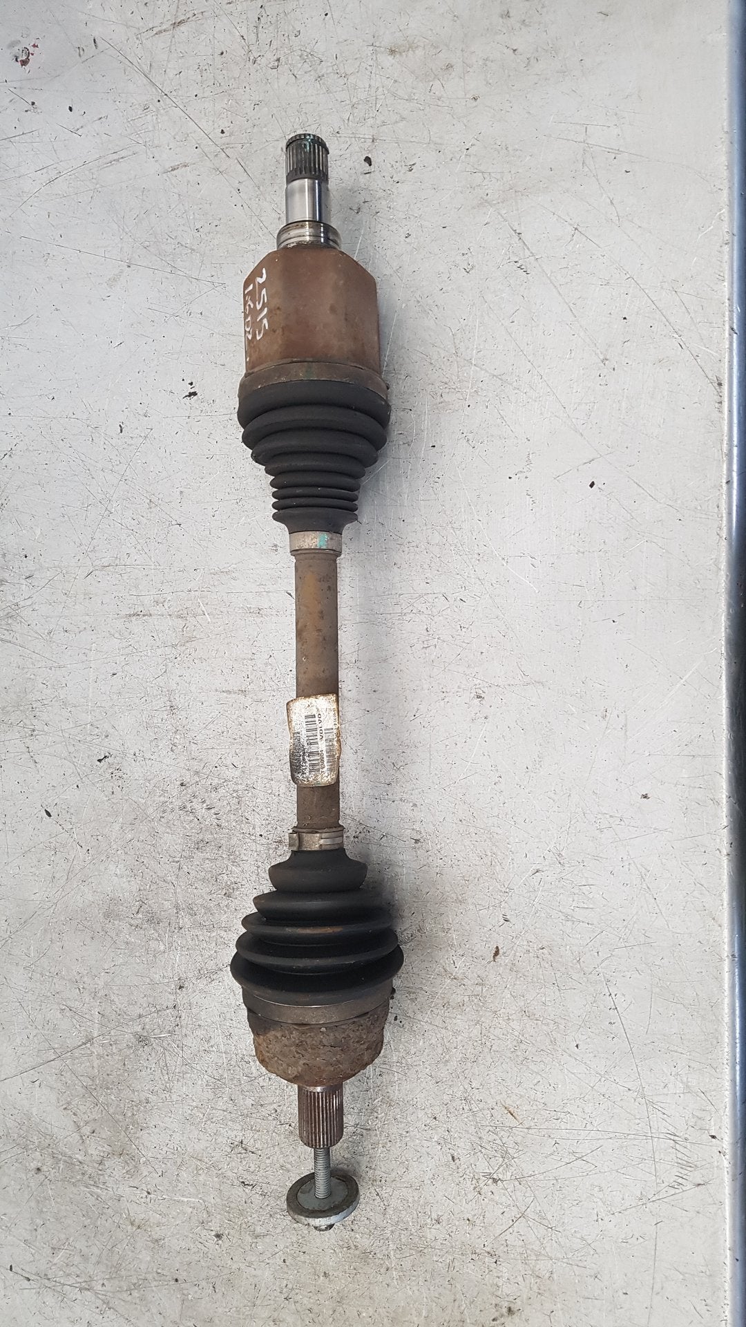 2012 - 2016 Volvo V40 Hatchback Left Front Drive Axle 31280669
