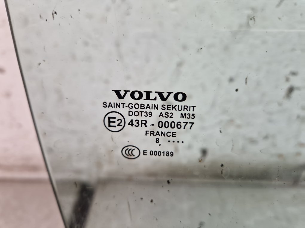 2008 - 2009 Volvo C70 Convertible Right Front Door Window AS2