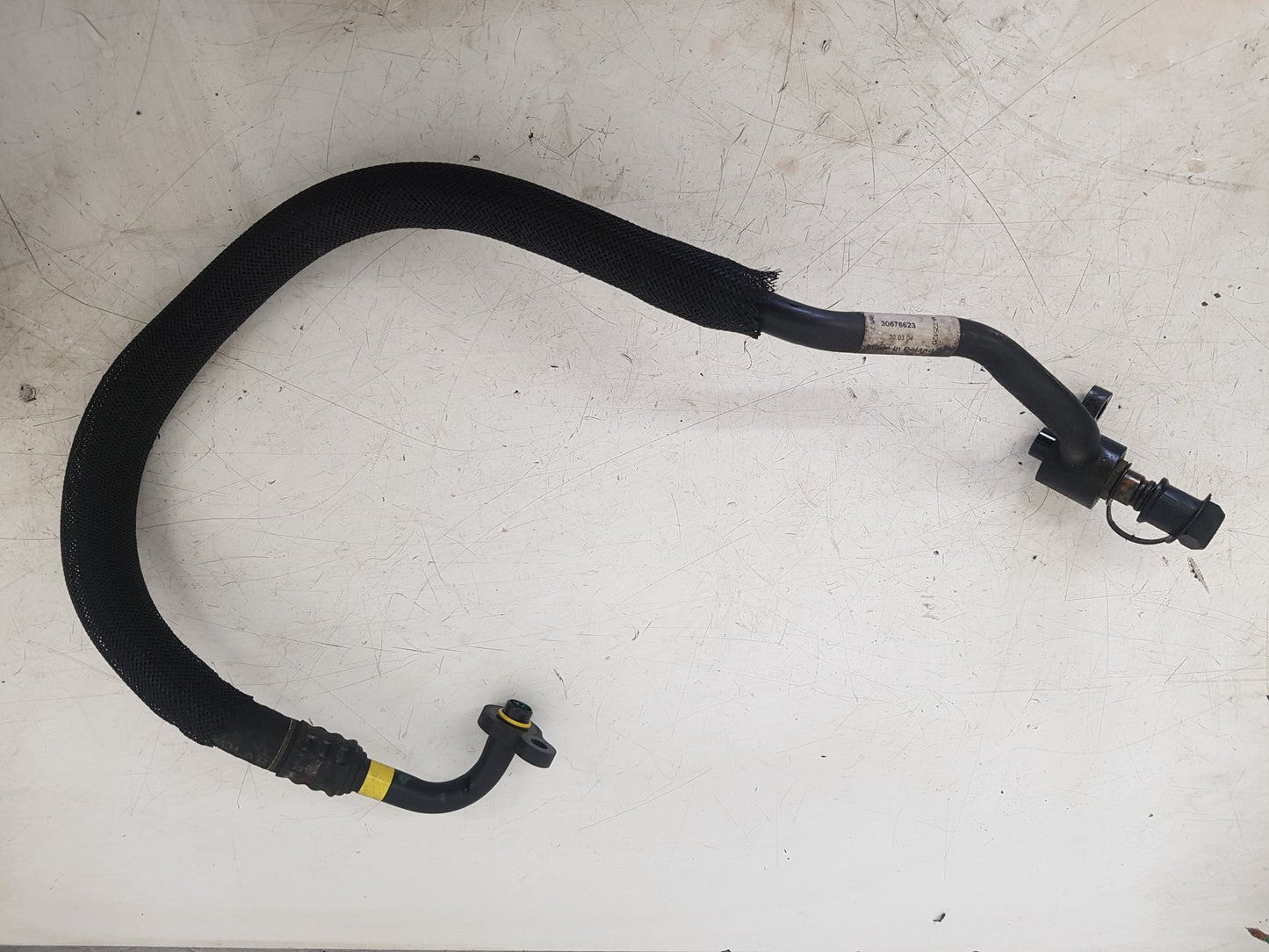 2002 - 2006 Volvo XC90 Estate A/C Pipe 30676623