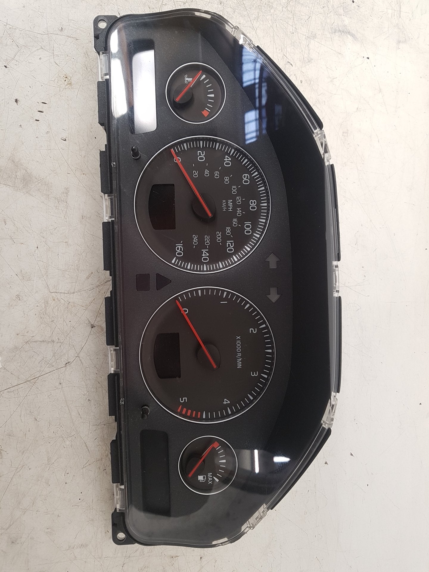 2011 - 2015 Volvo V60 I 157 Estate Instrument Cluster 30746112