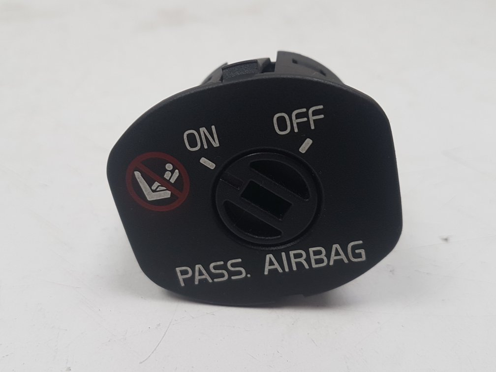 Volvo XC90 V70 S60 AIR BAG SWITCH (PASSENGER SIDE FRONT) 2002-2006 30658737