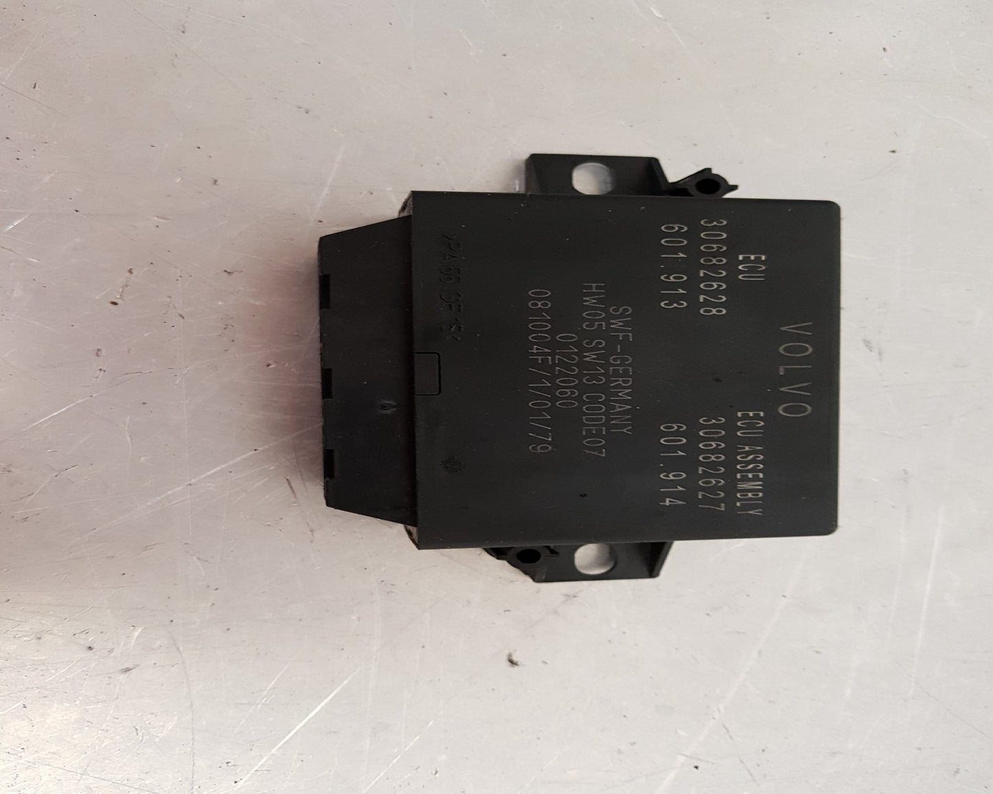 2002 - 2006 Volvo XC90 Estate PARKING SENSOR ECU 30682628