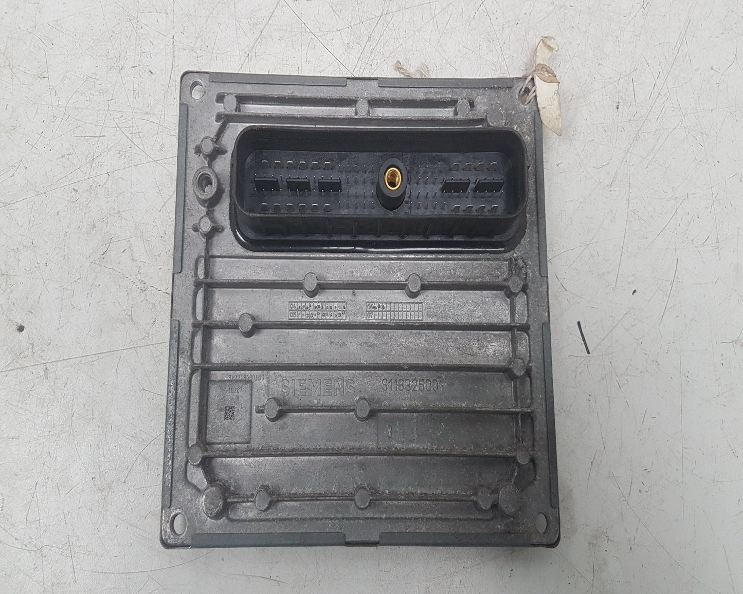2006 - 2012 Volvo C30 Hatchback Engine ECU 30743219AA