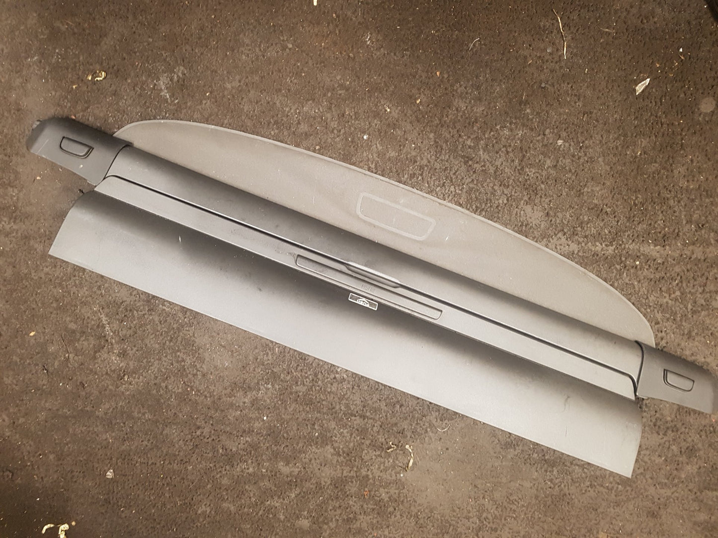2004 - 2010 Volvo V50 Estate LUGGAGE COVER 39874981