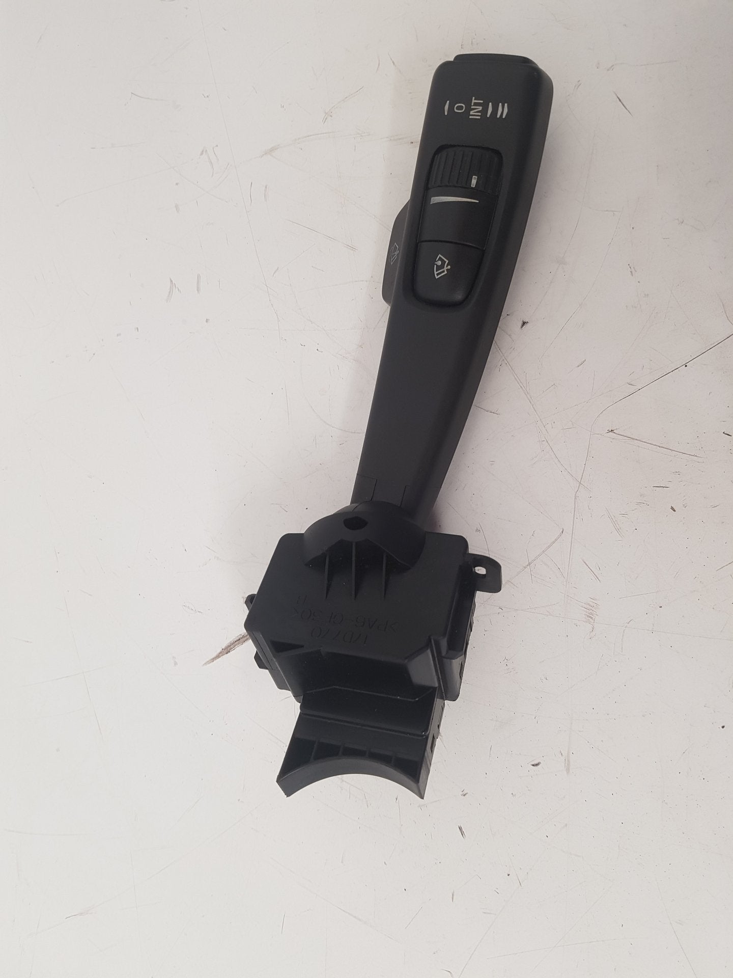 2007 - 2013 Volvo C70 Convertible Wiper Switch 17D770