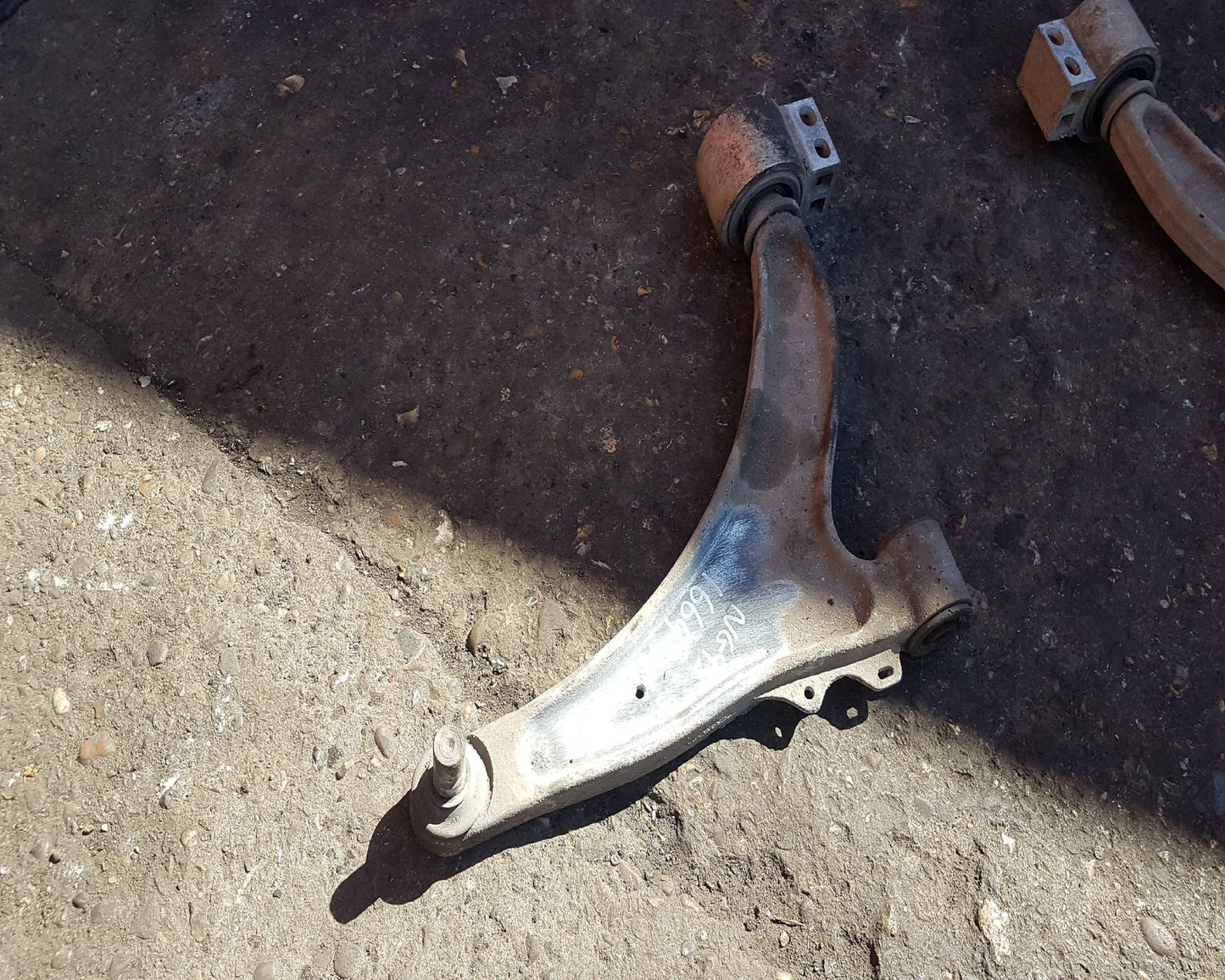 2010 - 2012 Saab 95 Saloon Right Front Lower Control Arm 13360020