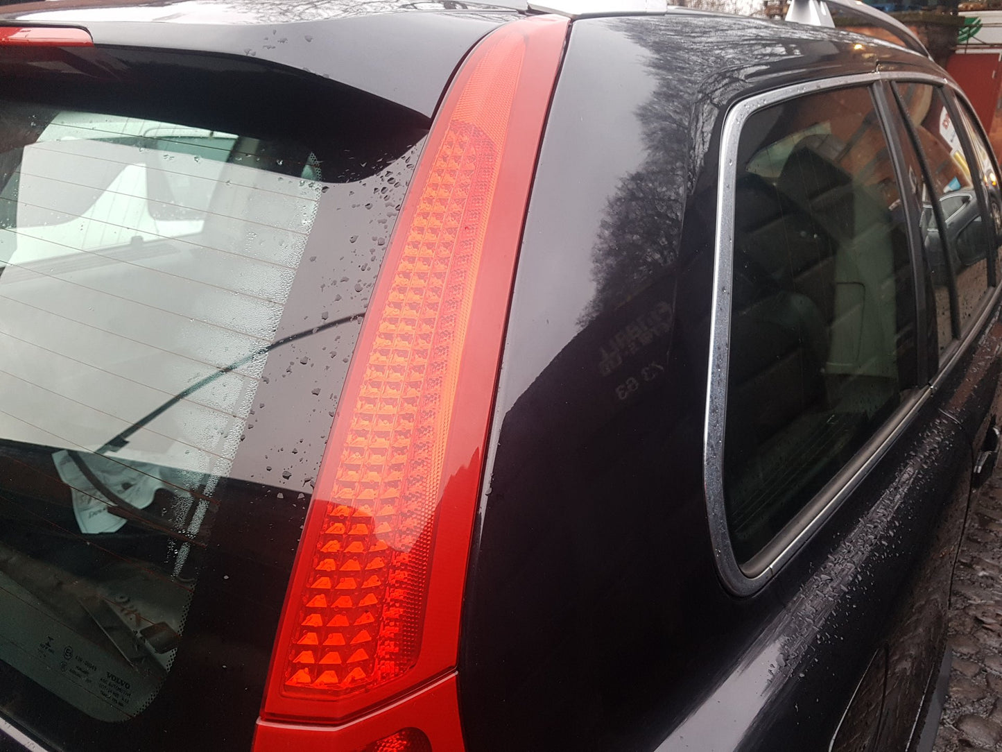 2011 - 2014 Volvo XC90 Estate Right Taillight