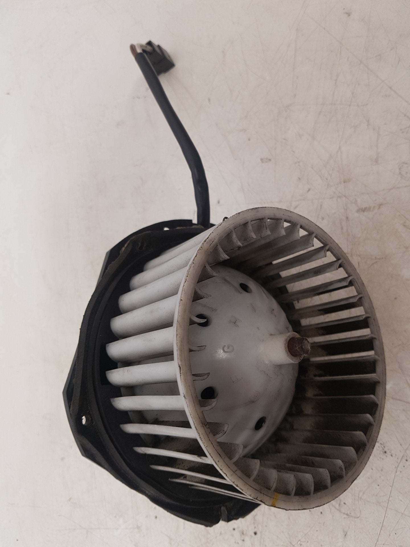 1987 - 1995 Volvo 480 Hatchback Blower Motor 0130 111 150