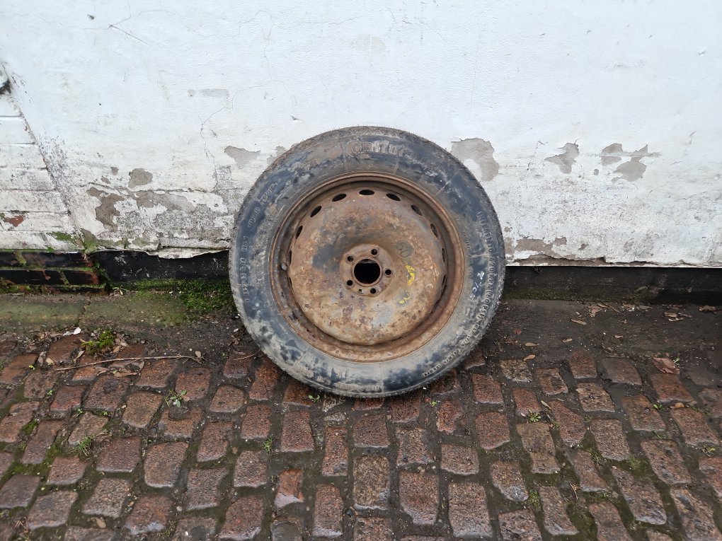 2002 - 2006 Volvo XC90 Estate Spare Wheel