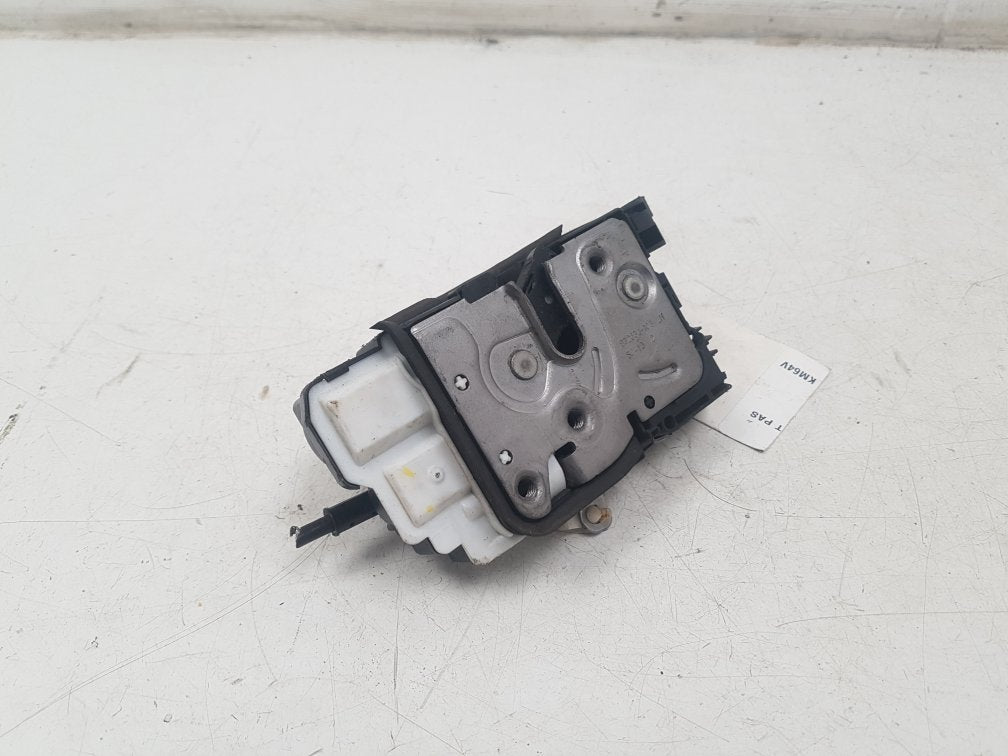 2013 - 2019 Volvo V40 Hatchback Left Front Central Locking Solenoid 31391824