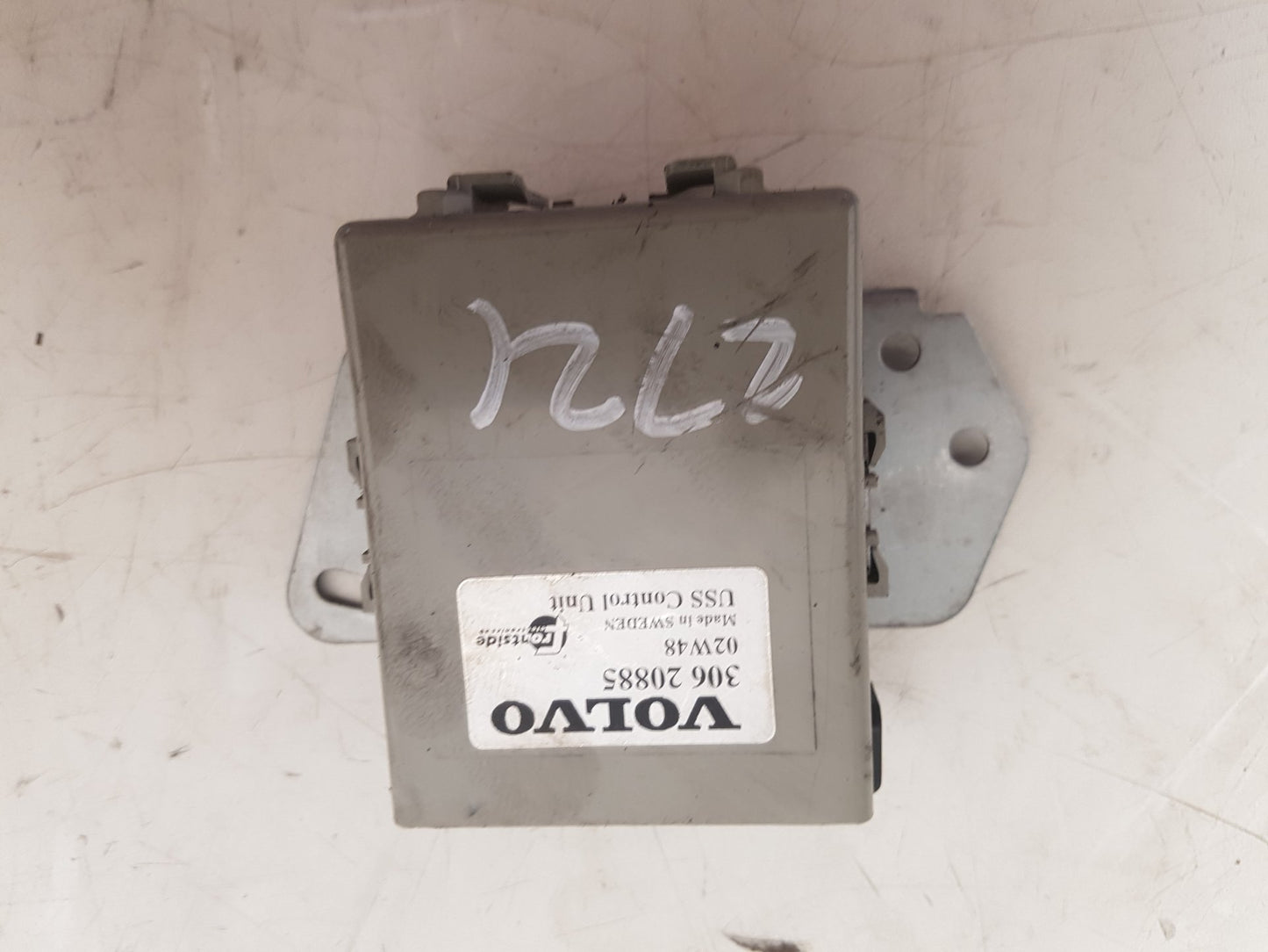 2000 - 2004 Volvo V40 Estate USS CONTROL UNIT 30620885