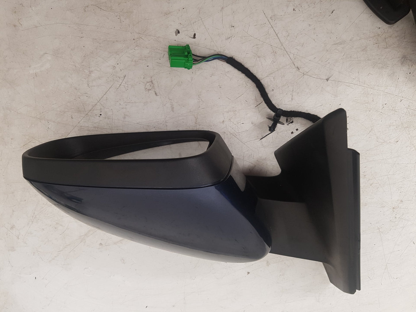 2013 - 2016 Volvo V40 III 525 Hatchback DOOR MIRROR - ELECTRIC (DRIVER SIDE)