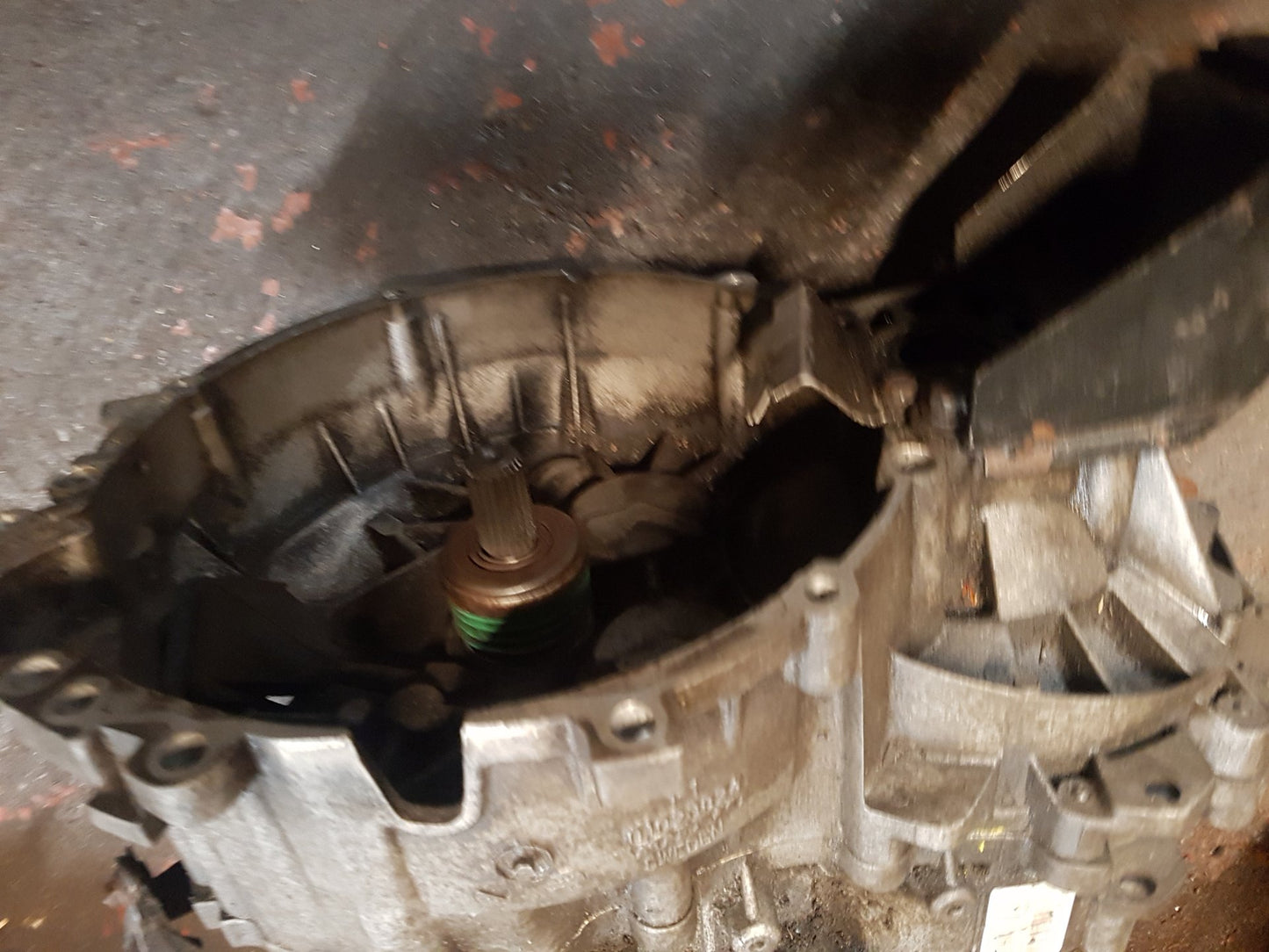 2003 - 2004 Volvo S40 Saloon Manual Gearbox 30616075