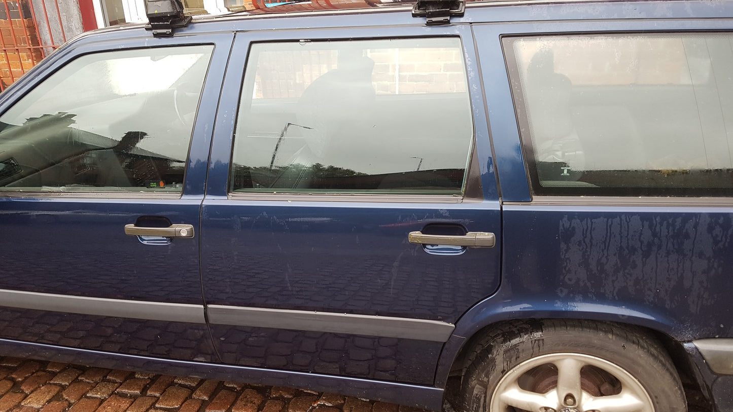 1994 - 1996 Volvo 850 Estate DOOR - BARE (REAR PASSENGER SIDE)