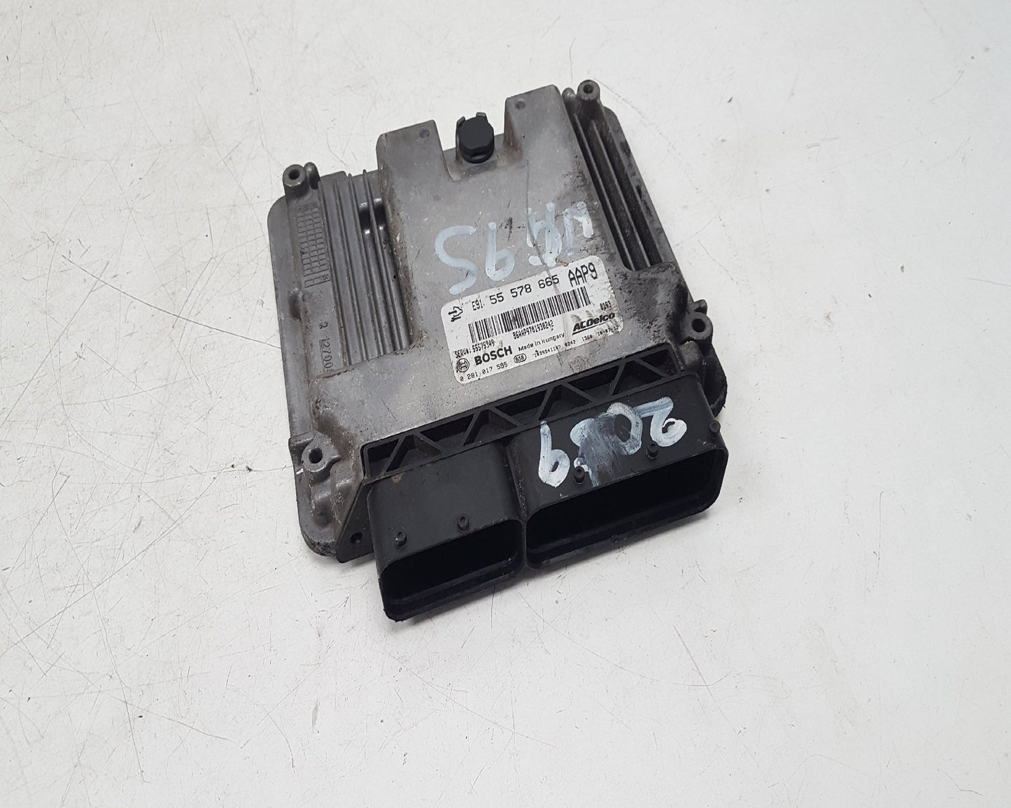 2010 - 2012 Saab 9-5 Saloon Engine ECU 55578665
