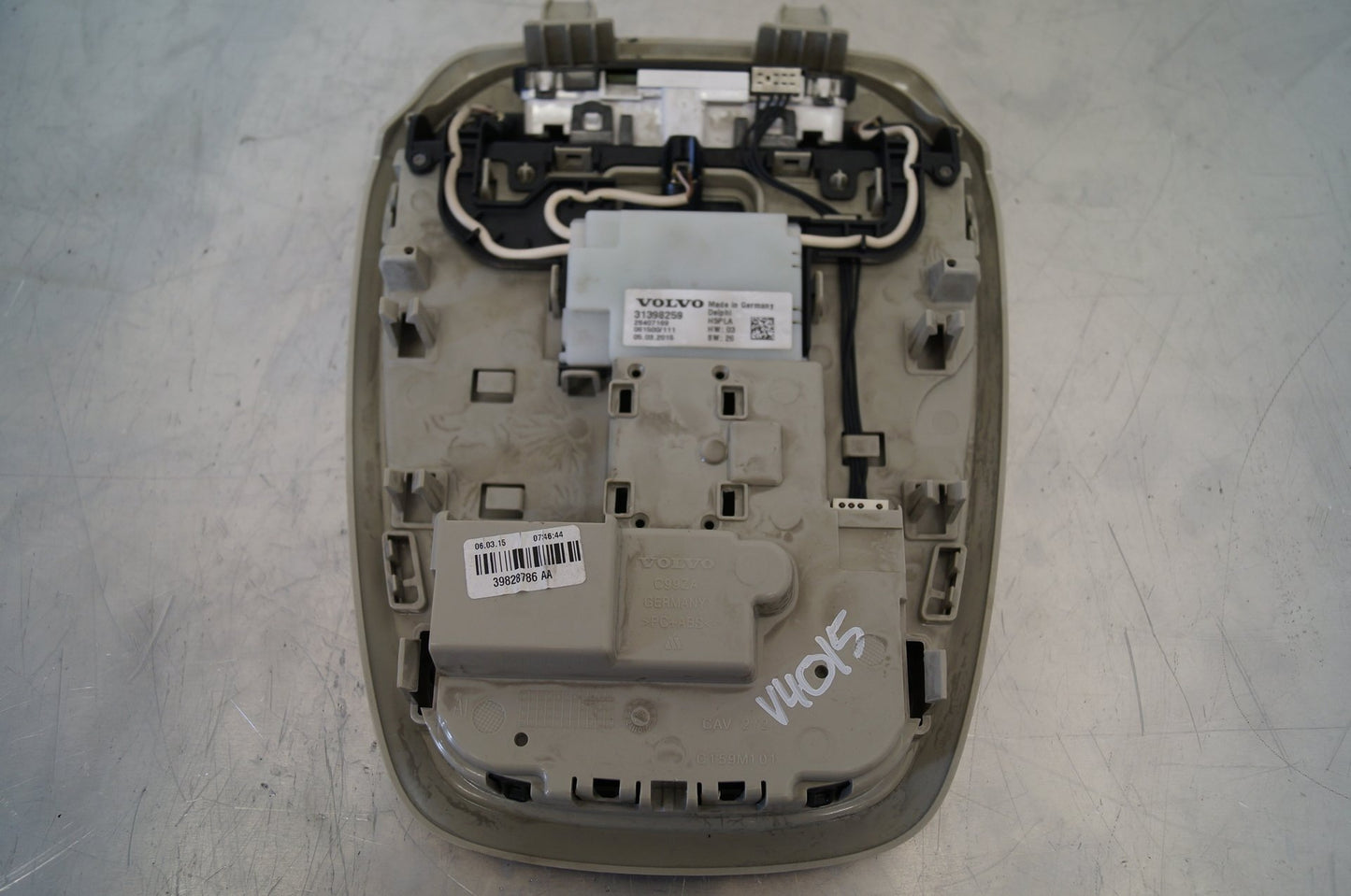 2012 - 2017 Volvo V40 Hatchback Interior Light 39828786 31398259