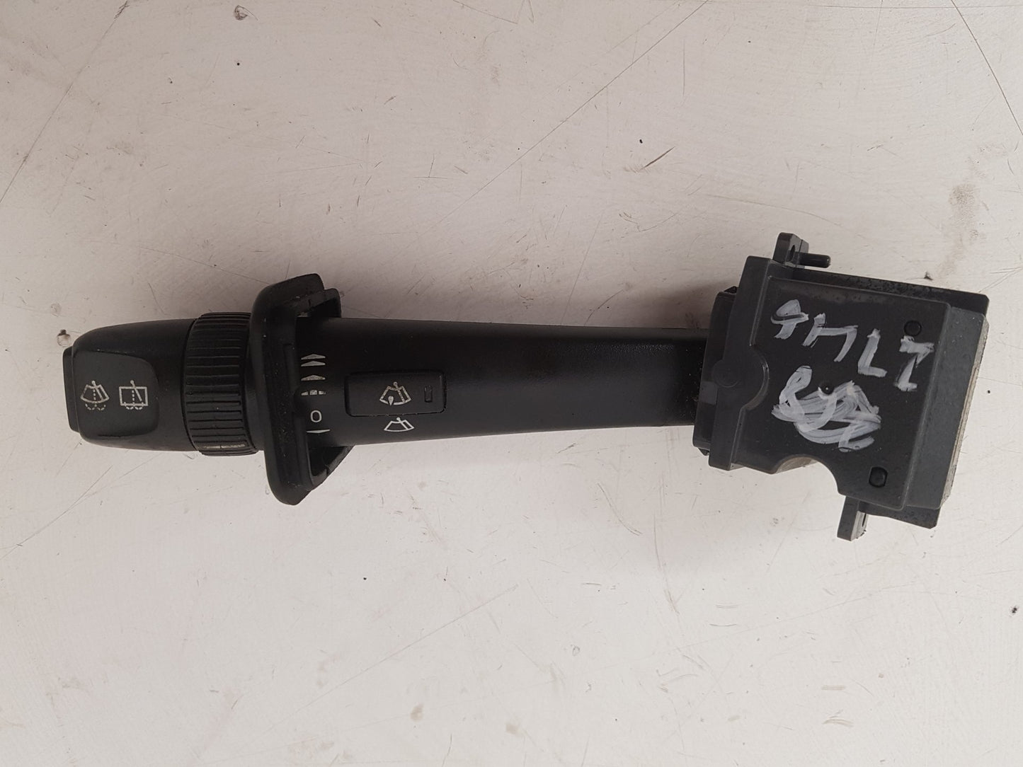 2000 - 2007 Volvo V70 Estate Wiper Switch 30768101